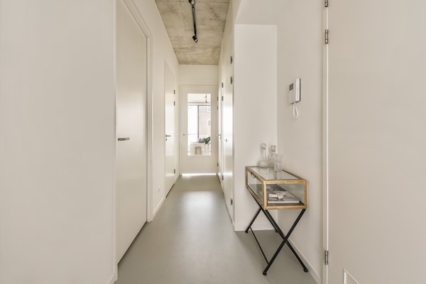 Medium property photo - Hellingstraat 12, 1033 WW Amsterdam